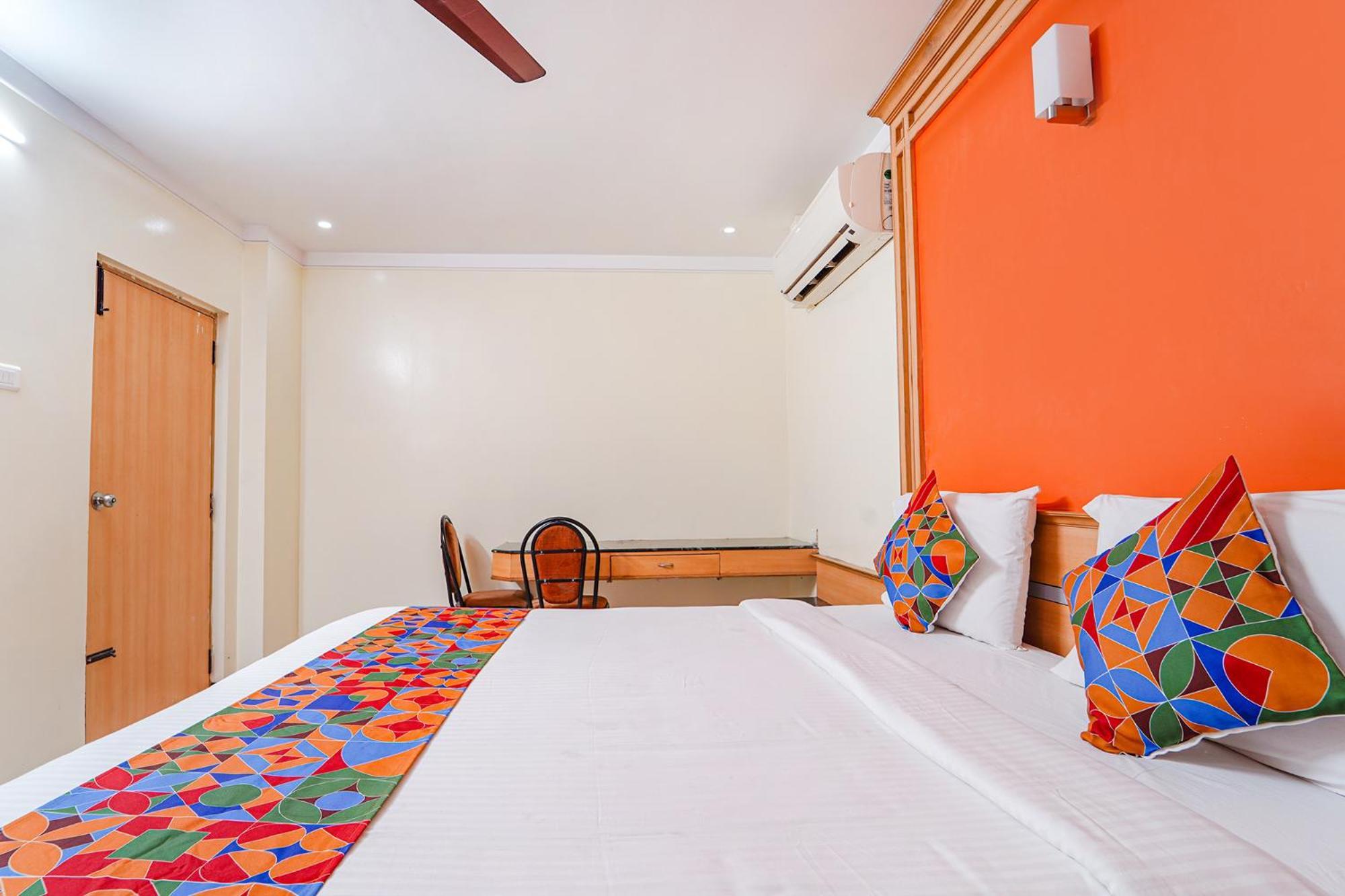 Fabhotel Ess Paradise - Nr Bus Stand Coimbatore Exteriör bild