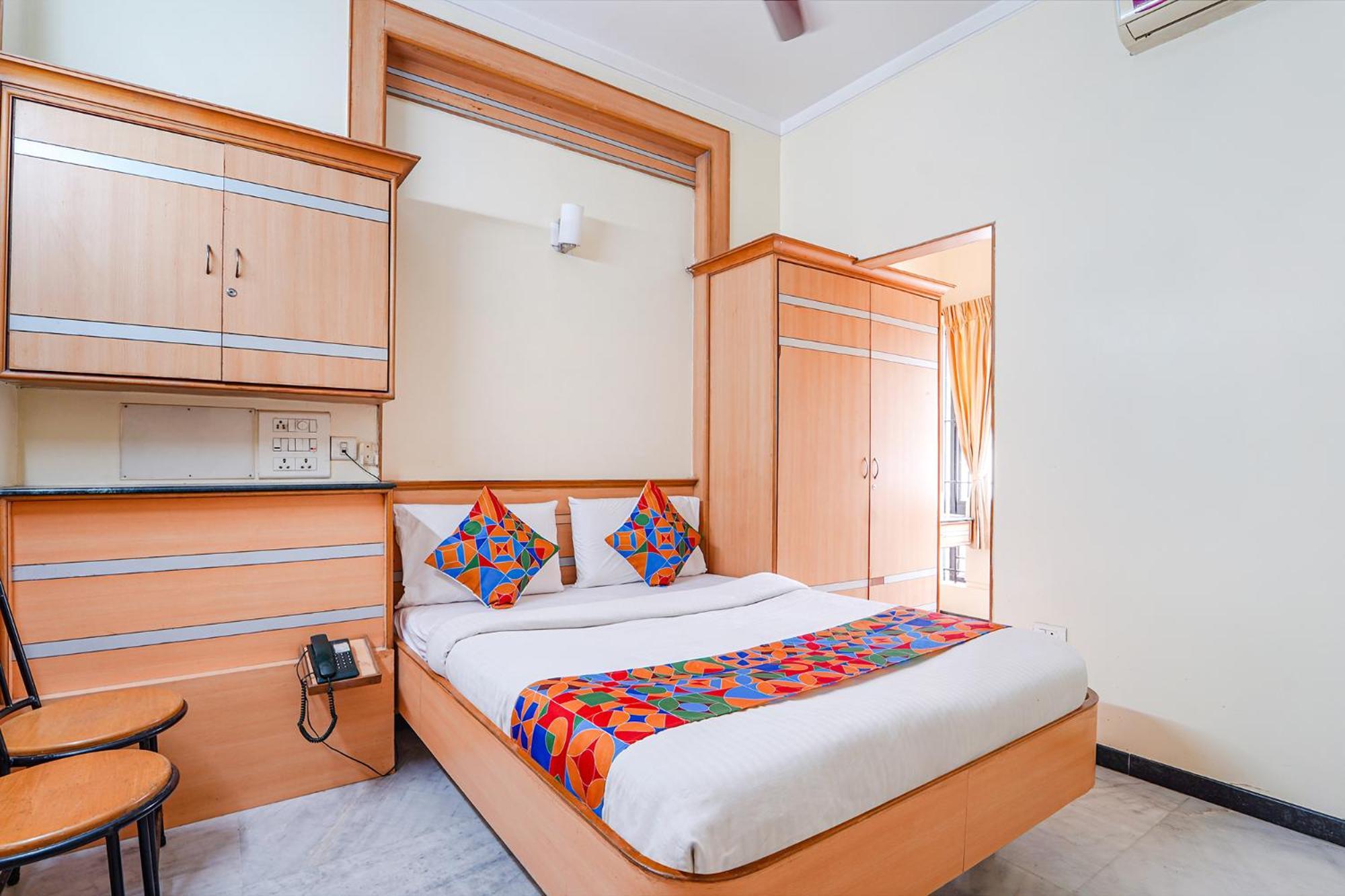 Fabhotel Ess Paradise - Nr Bus Stand Coimbatore Exteriör bild