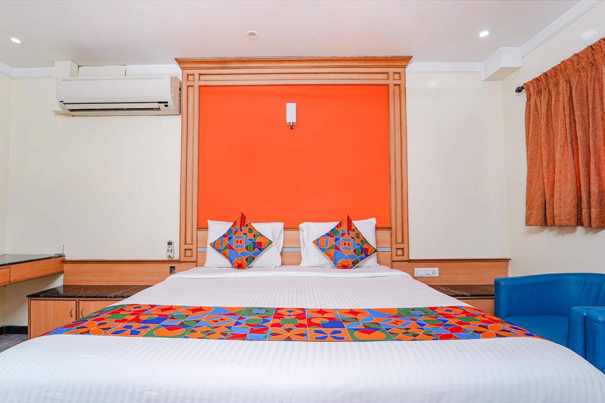 Fabhotel Ess Paradise - Nr Bus Stand Coimbatore Exteriör bild